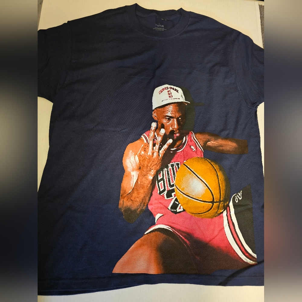 Michael Jordan T Shirt  New Without Tags Size L